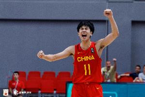 国青胜塞尔维亚IBC俱乐部青年队 张博源16+7 朱正11分 崔新泉19+6