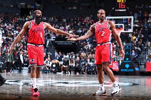 1-1！船记：明天快船全员健康 皆可以出战对阵掘金的G3