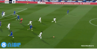 皇马1-0领先！赫塔费头球解围不远，居勒尔调整一下远射破门