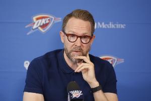 夏普：普雷斯蒂真懂选秀 他选的杜威登全成75大且都拿了MVP