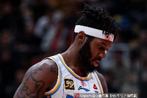 杰曼&古德温遭双双夺权 季后赛阶段如累计两次夺权将自动停赛2场