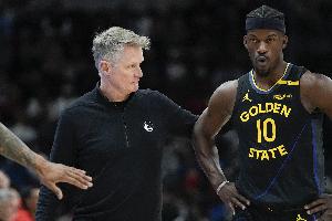 袁方：今晚属于巴特勒&科尔 后者对球员了如指掌&掌控了比赛过程