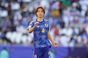 法尔克：拜仁关注日本中卫板仓滉，球员估价约1200万欧元