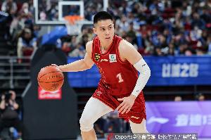 杨鸣:我们小球市很难跟国企竞争 没资金支持陈盈骏不来辽篮去北汽