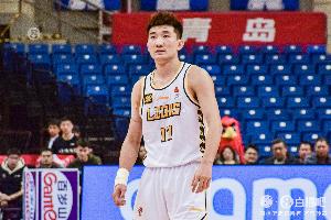 孔德昕：广厦赢前板之争+本土双核打得更好 北京投射没有G1准