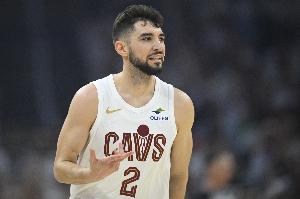 神奇不再！杰罗姆8中1仅得2分1板 正负值-15躺赢一场