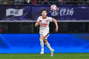 元敏诚：蓉城踢前五球队不败后提升自信 渴望入选新一期国家队