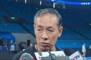 许利民：把心态调整好&水平发挥出来 这是今晚比赛最关键的