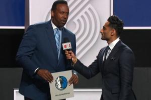 😄布莱克曼在抽中状元签后简洁评价弗拉格：他能打球🏀