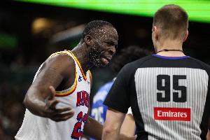 NBA官方：追梦因发表质疑比赛裁判公正性的言论 罚款5万美元💵