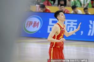 ☹犯规困扰！朱俊龙仅27分钟&林秉圣24分钟 二人都吃到5犯！