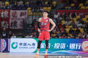 篮球杂志：李祥波，场均8.3分的二轮秀何以叩开国家队的大门