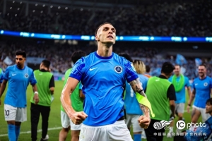 锁定胜局——杜加利奇⚽️⚽️⚽️