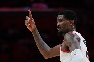 这下稳了？Windhorst：雄鹿得到特纳 现在艾顿很可能加盟湖人了