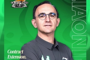辽宁男篮正式与乌戈教练完成三年续约 期待突破新高&续写荣誉篇章
