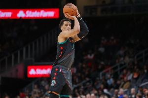 两双到手！小帕特里克-鲍德温16中8拿到22分13板3断1帽 三分10中4
