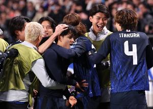 郑大世：以前说日本队目标世界杯夺冠那只是激励，现在没人会质疑